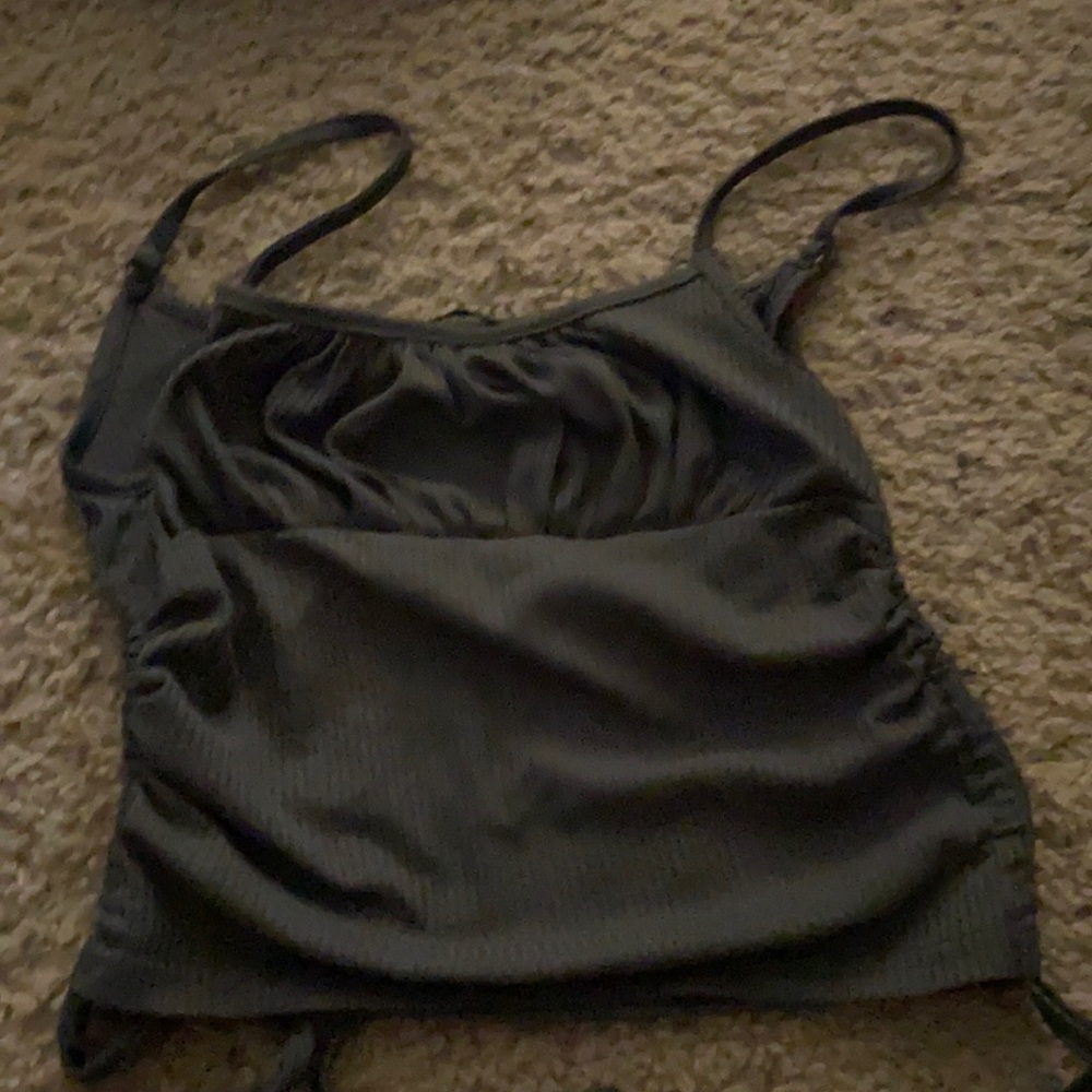 crop top